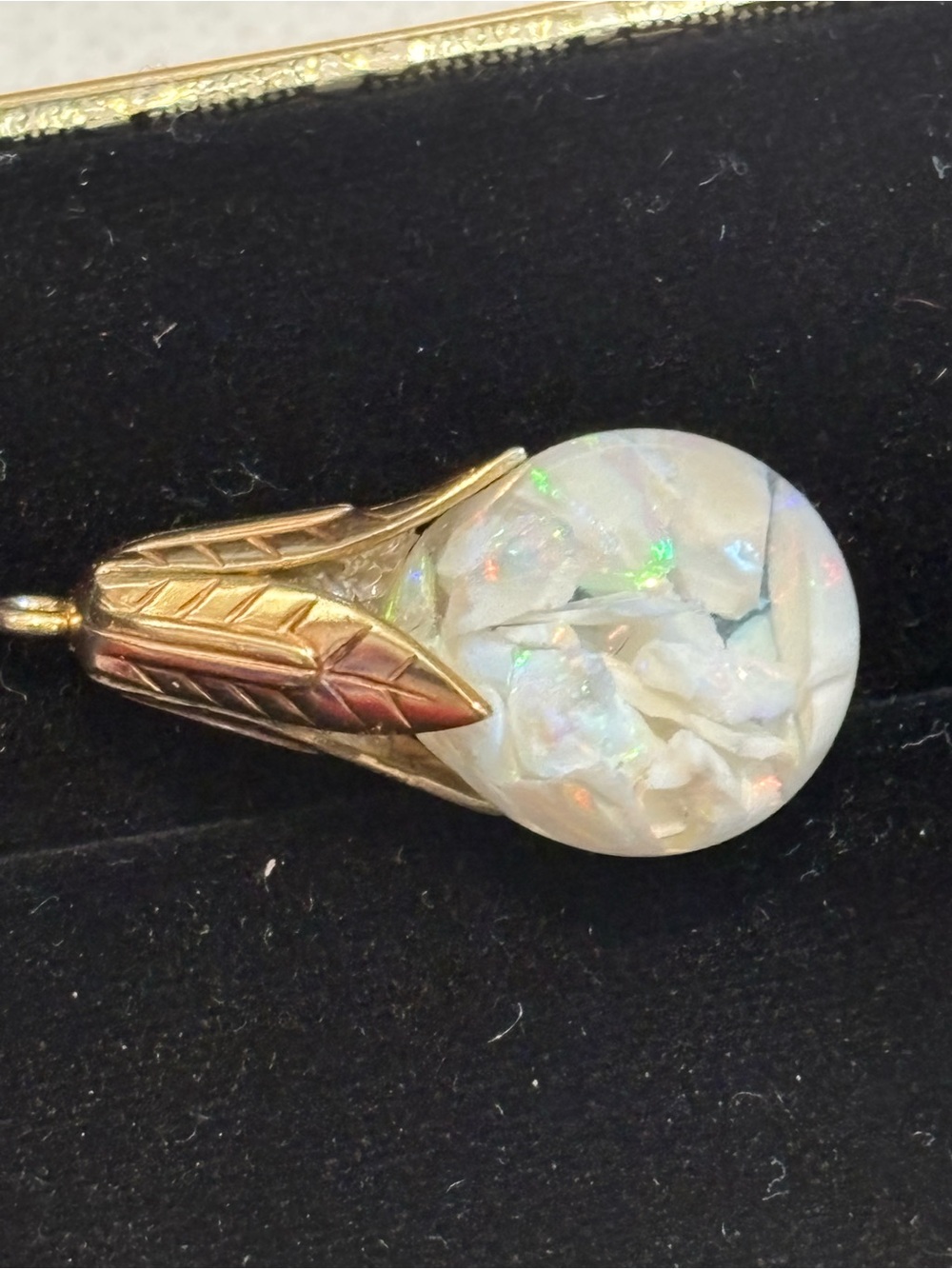 Unique Vintage 10k Gold floating Opals chips Teardrop Pendant - from 1940s - Picture 4 of 12